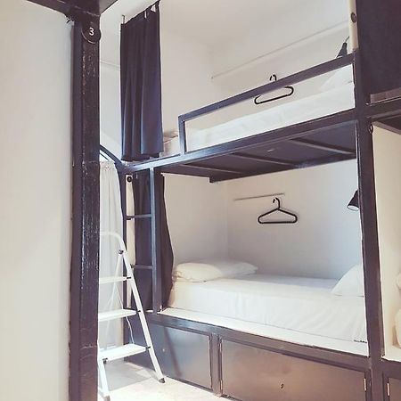 Seek Sleep Hostel Bangkok Pokoj fotografie
