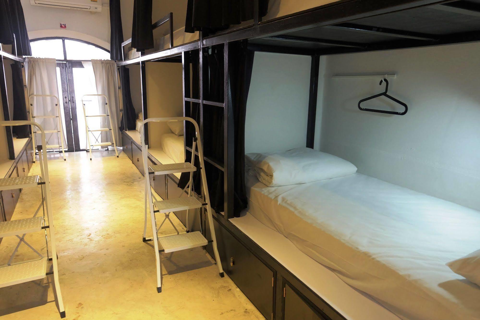 Seek Sleep Hostel Bangkok Exteriér fotografie